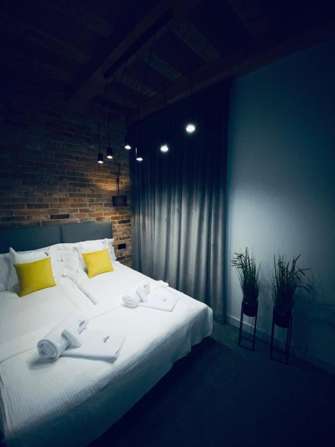 Piernikowe Apartamenty Torun Bagian luar foto