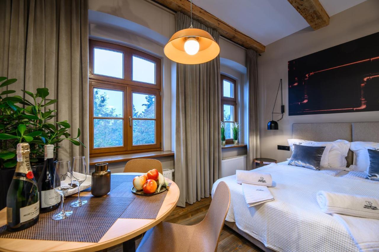 Piernikowe Apartamenty Torun Bagian luar foto