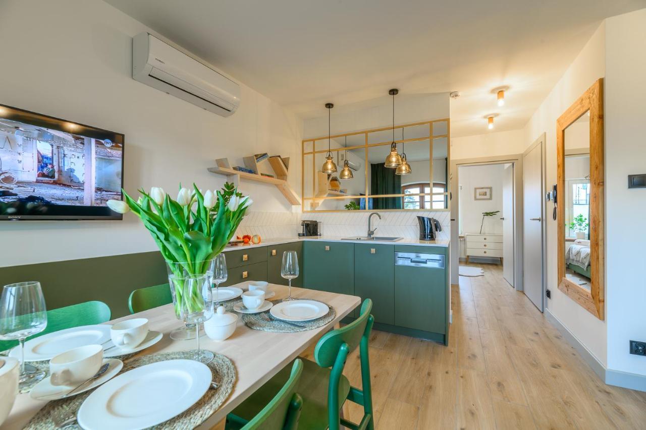 Piernikowe Apartamenty Torun Bagian luar foto